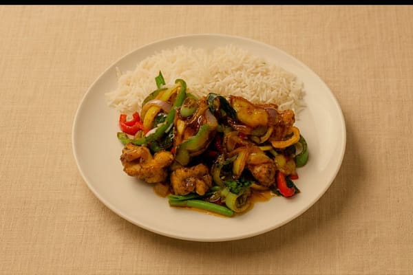 Sri Lankan devilled chicken with basmati rice, Colombo delivery, Vinya Garden