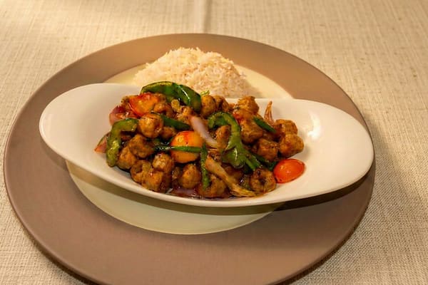 Vegan devilled soy with basmati rice, Colombo delivery, Vinya Garden