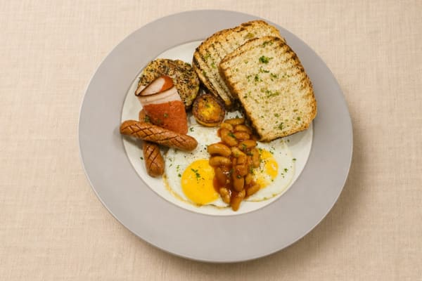High-protein English breakfast with eggs, sausages, chicken bacon and homemade toast, Colombo delivery, Vinya Garden